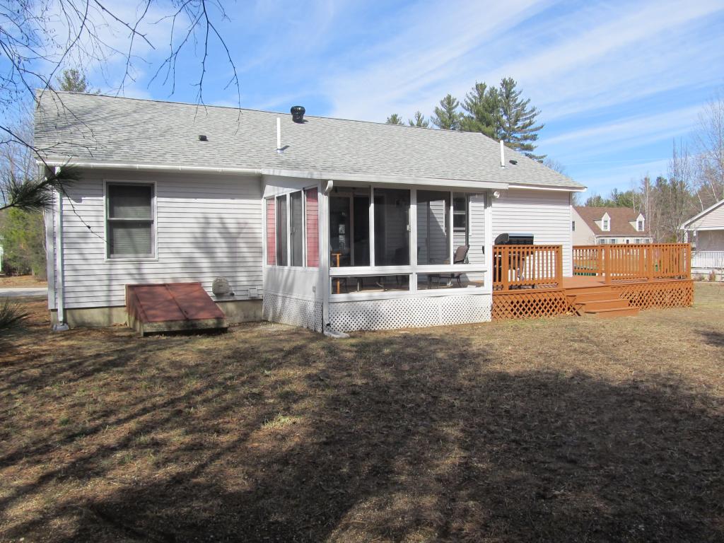 10 Echo Brook Road Rochester, NH 03839 - Photo 2 of 35