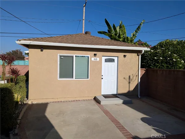 $2,200 | 410 North 5th Street, Montebello, CA 90640