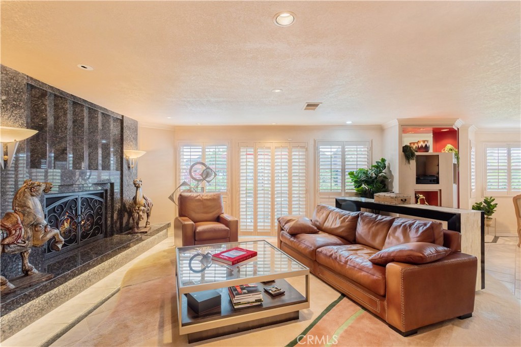 7373 Alicante Road Carlsbad, CA 92009 - Photo 11 of 55