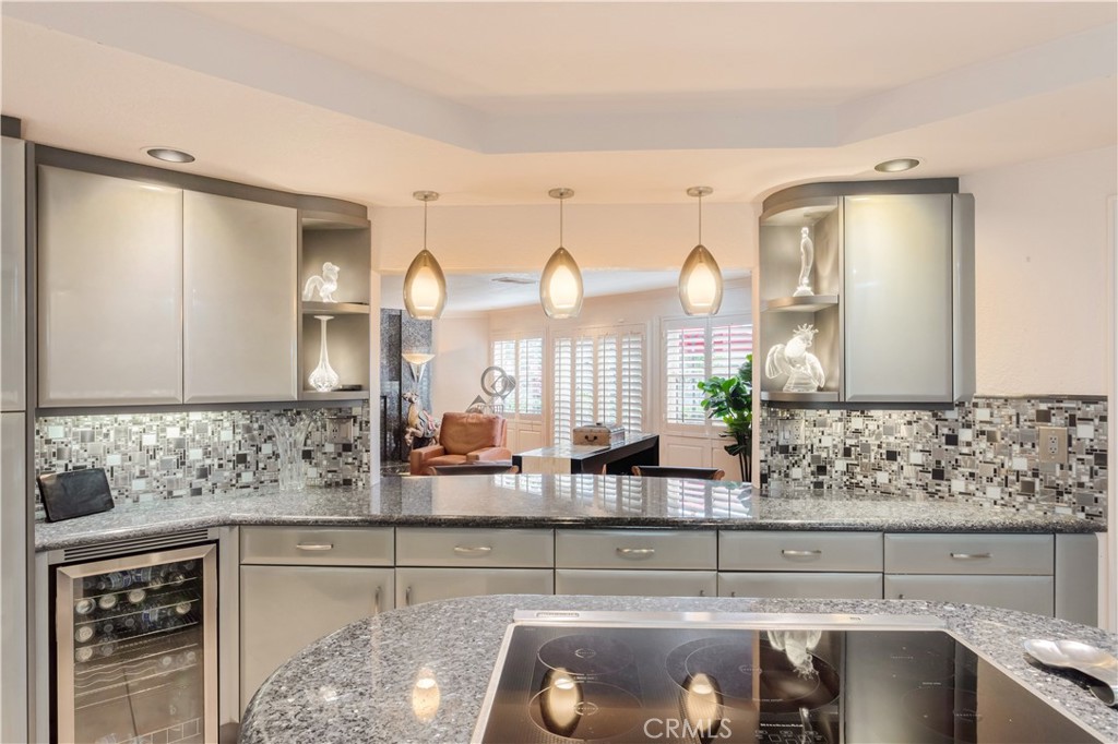 7373 Alicante Road Carlsbad, CA 92009 - Photo 17 of 55