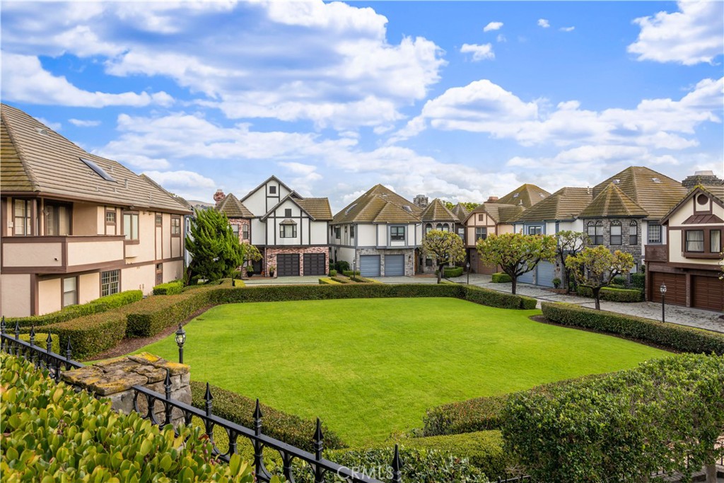 7373 Alicante Road Carlsbad, CA 92009 - Photo 22 of 55