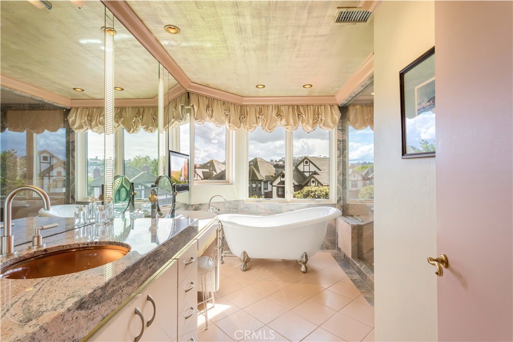 7373 Alicante Road Carlsbad, CA 92009 - Photo 34 of 55