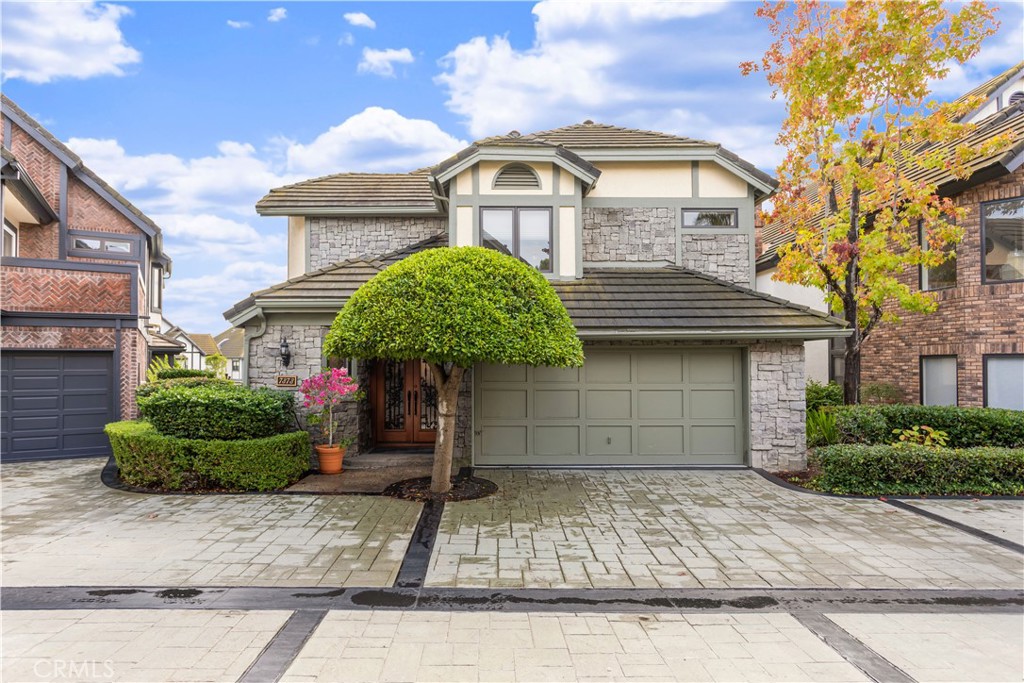 7373 Alicante Road Carlsbad, CA 92009 - Photo 4 of 55