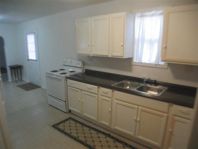 143 Jr Street Georgetown, SC 29440 - Photo 4 of 10 Gallery Image 4