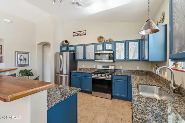 $475,000 | 5860 East Blue Oak Court, Hereford, AZ 85615