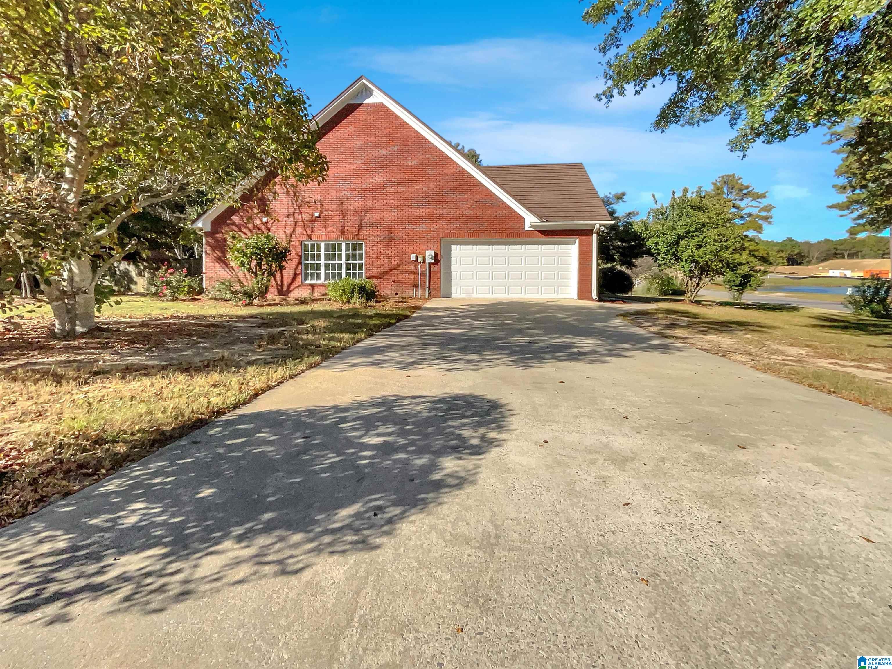 400 Wynlake Lane Alabaster, AL 35007 - Photo 8 of 20