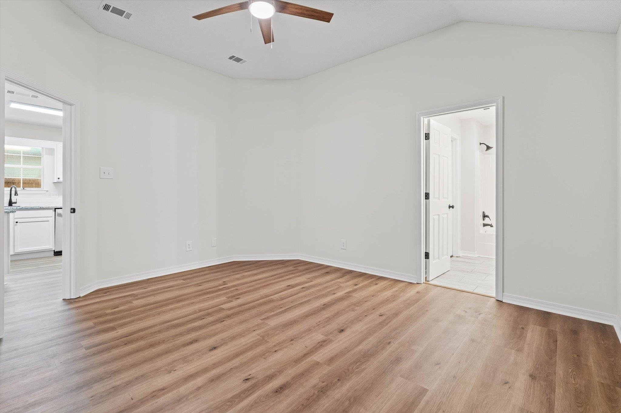 806 Crystal Wells Court South Fairhope, AL 36532 - Photo 10 of 22