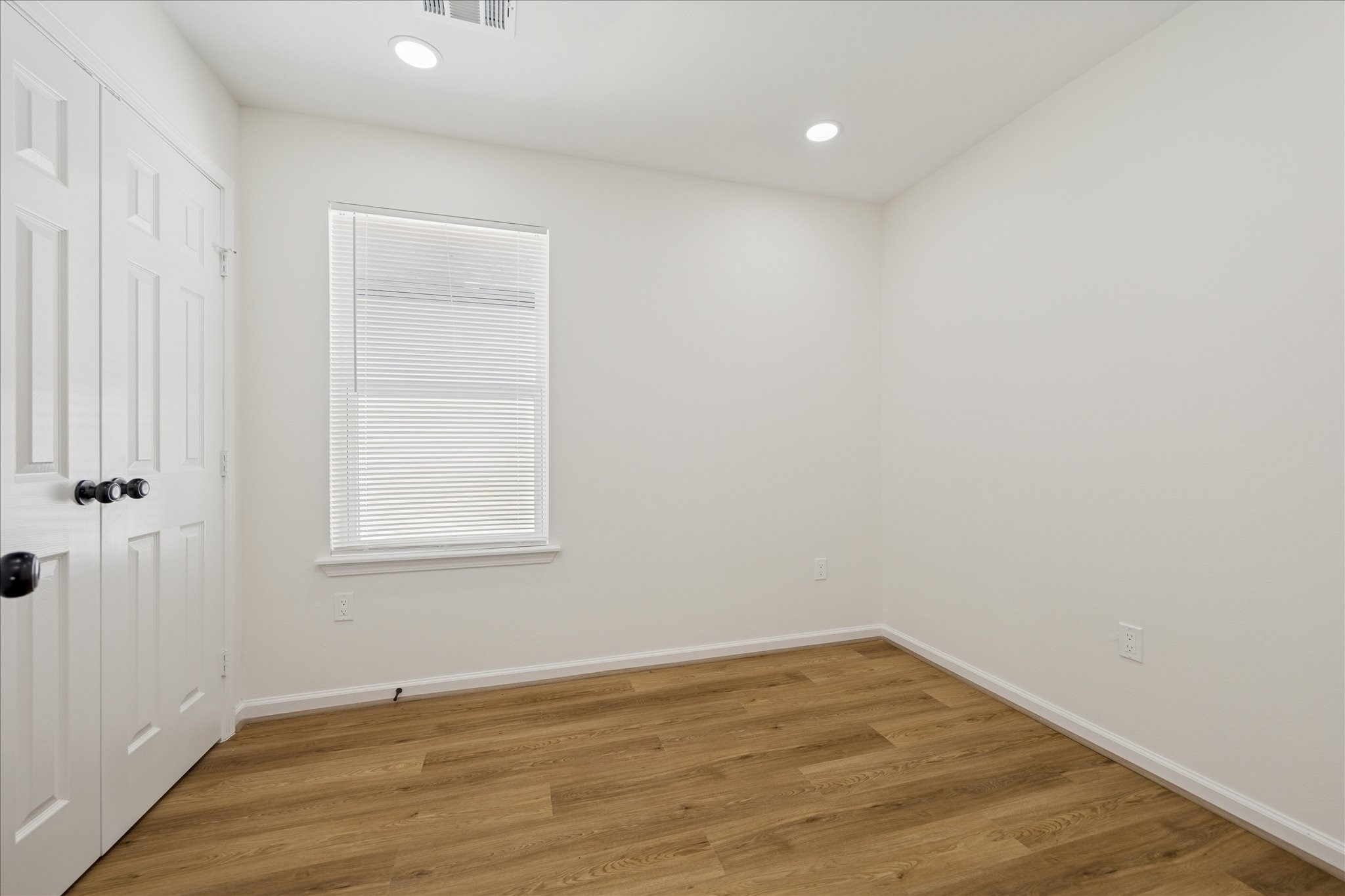 9913 Porto Rico Road, Unit B Houston, TX 77041 - Photo 29 of 34