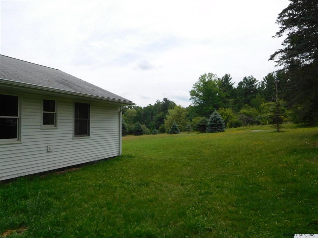 94 Woodland Road Taghkanic, NY 12521 - Photo 4 of 17 Photo 4