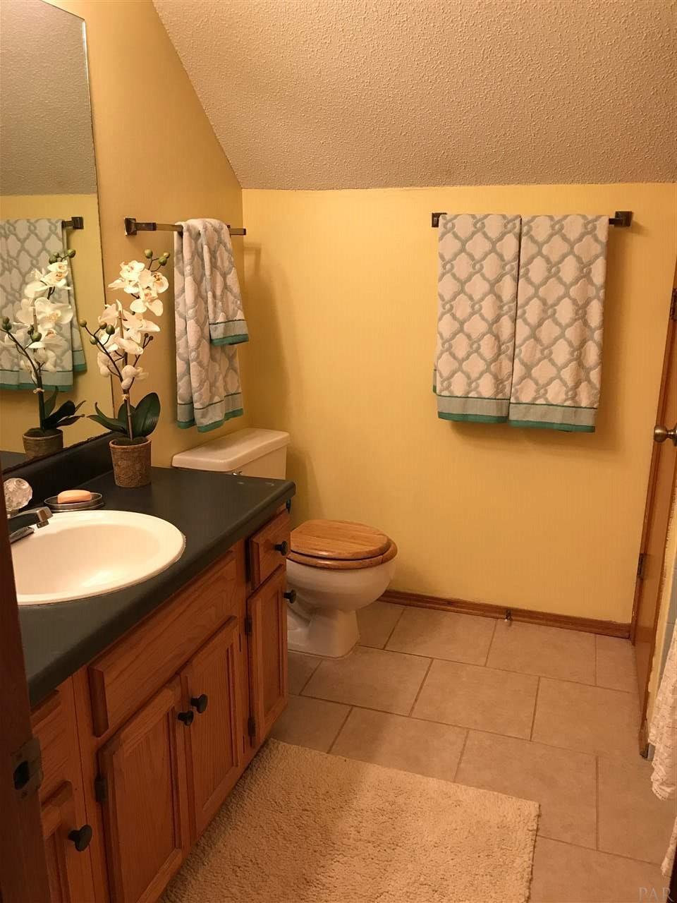 14165 Innerarity Point Road Pensacola, FL 32507 - Photo 11 of 18 Gallery Image 11