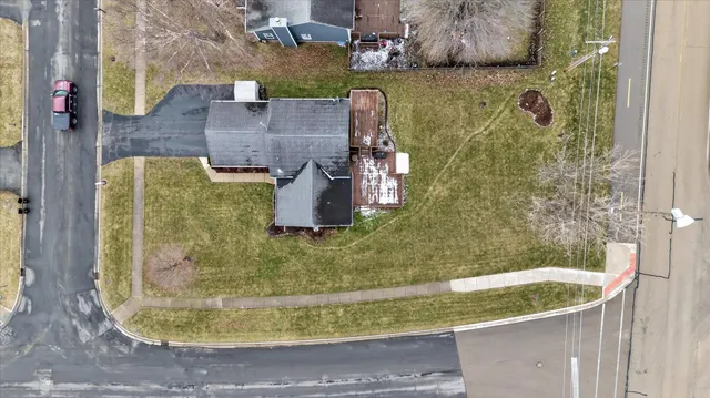 $315,000 | 1903 Silverthorn Drive, Byron, IL 61010