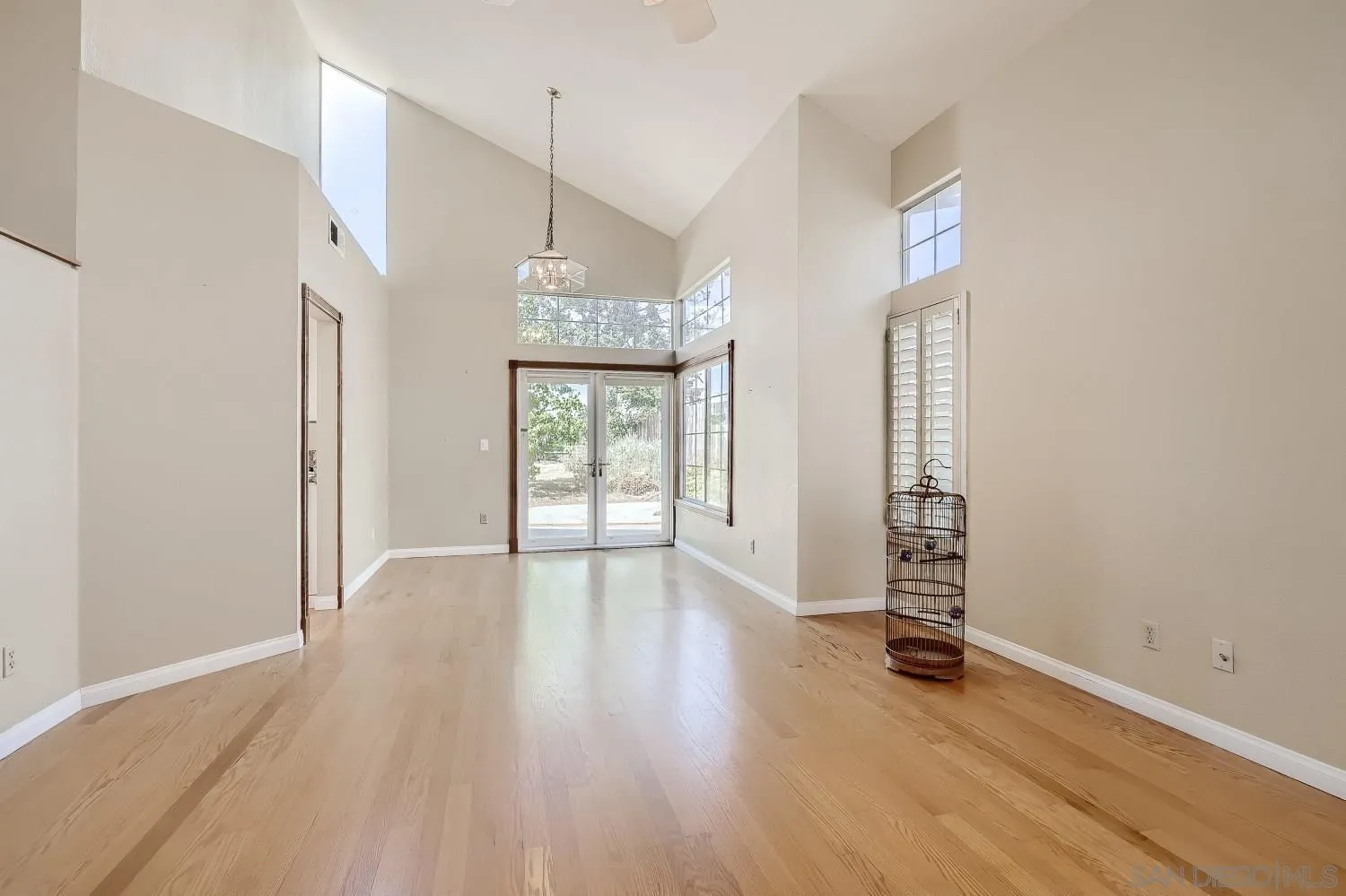 11697 River Rim Road San Diego, CA 92126 - Photo 9 of 44 Gallery Image 9