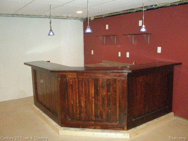 52023 Rivard Road New Baltimore, MI 48047 - Photo 18 of 25 P7070030
