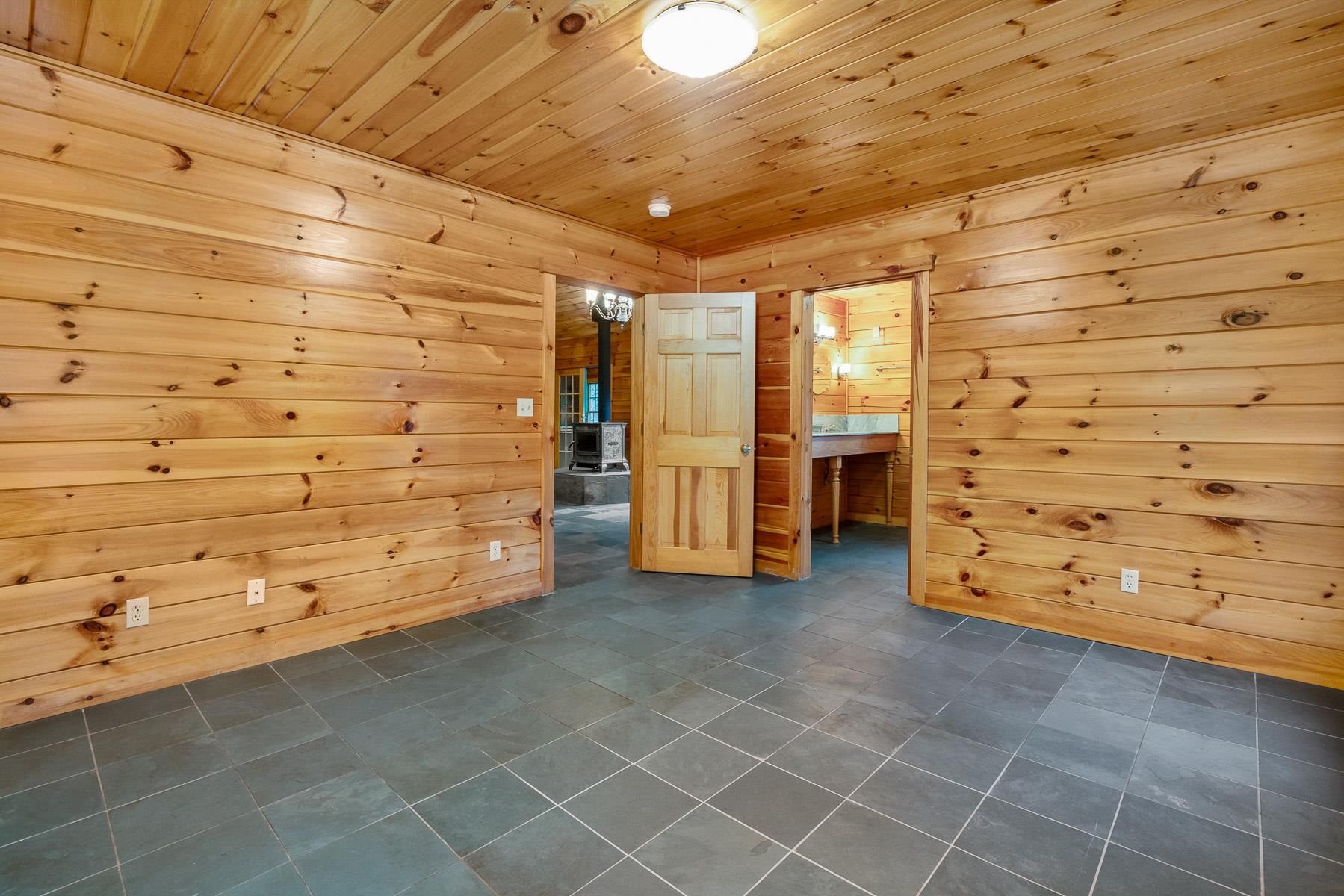 78 Watson Road Dover, NH 03820 - Photo 14 of 40