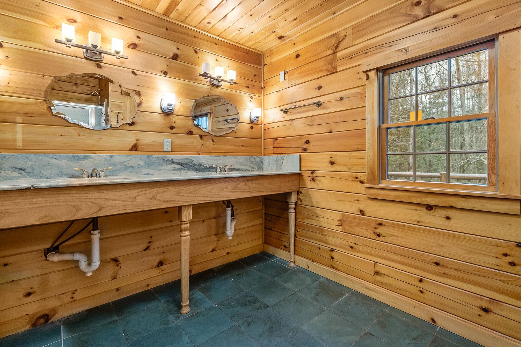 78 Watson Road Dover, NH 03820 - Photo 15 of 40