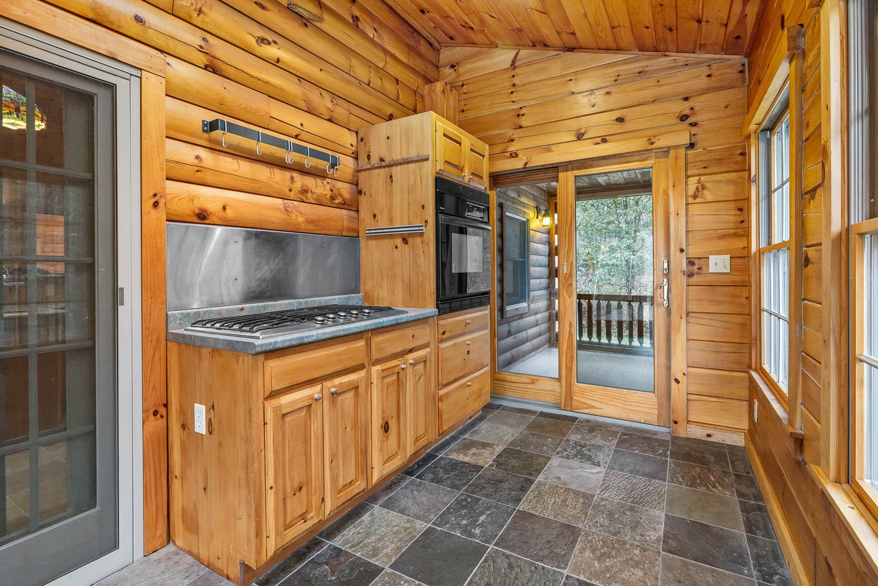 78 Watson Road Dover, NH 03820 - Photo 16 of 40