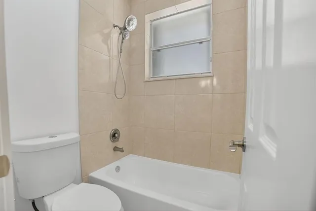 $1,400,000 | 12480 Northwest 62nd Court, Coral Springs, FL 33076