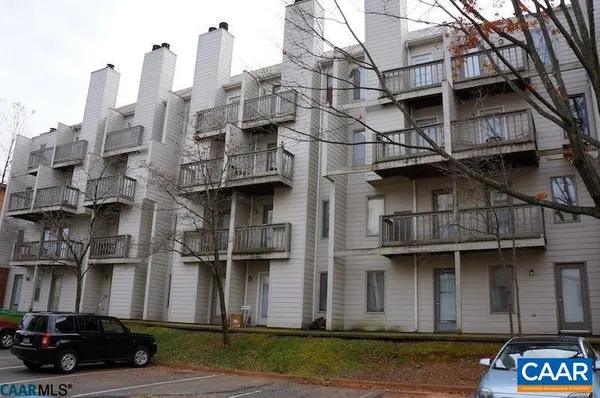 $3,000 | 1307 Wertland Street, Unit C7, Charlottesville, VA 22903