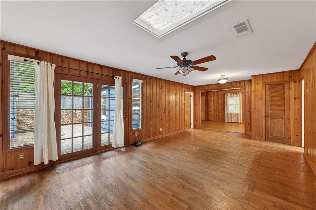 4490 Dallas Street Acworth, GA 30101 - Photo 10 of 64