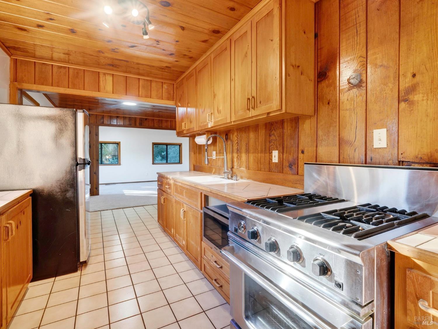 8852 Trenton Road Forestville, CA 95436 - Photo 13 of 32