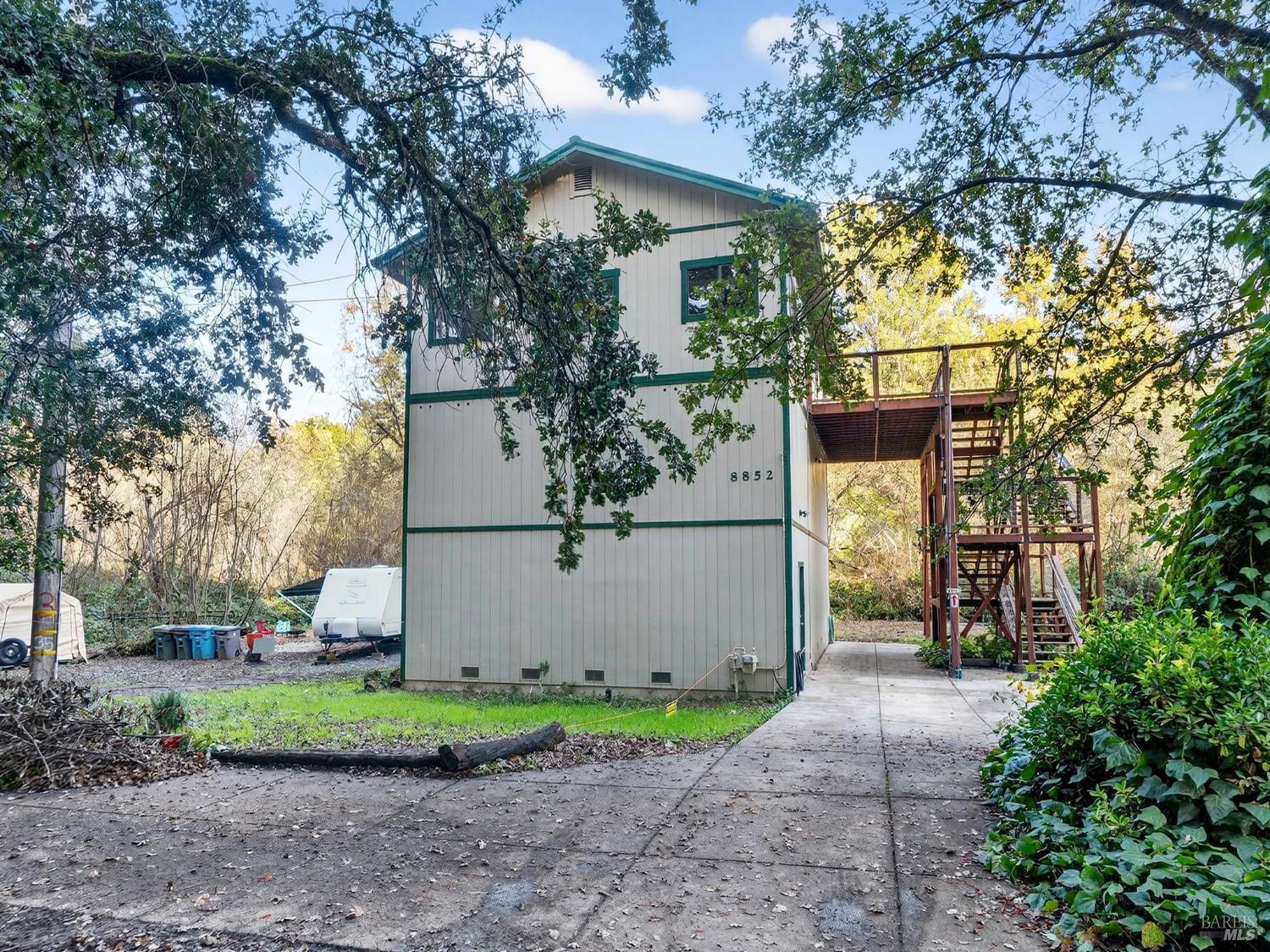 8852 Trenton Road Forestville, CA 95436 - Photo 2 of 32