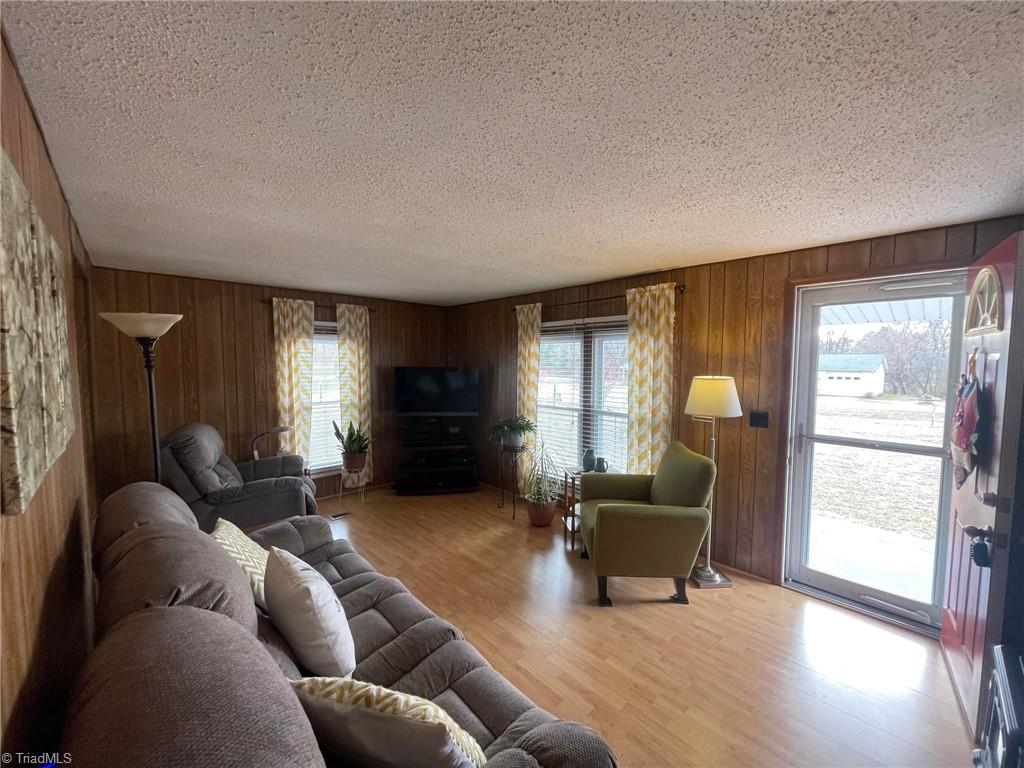6040 Austin Little Mountain Road Elkin, NC 28621 - Photo 13 of 45 Gallery Image 13