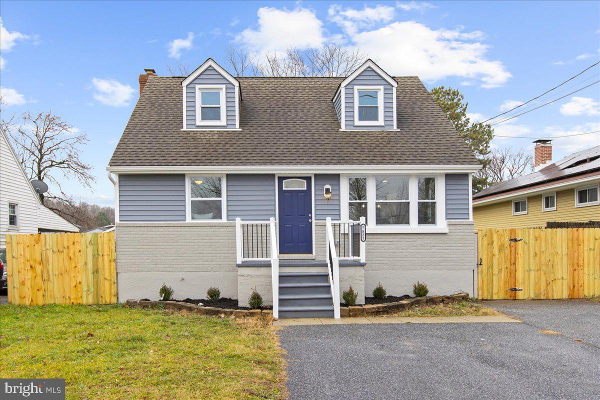 7521 Old North Point Road Sparrows Point, MD 21219 - Photo 2 of 41 Gallery Image 2