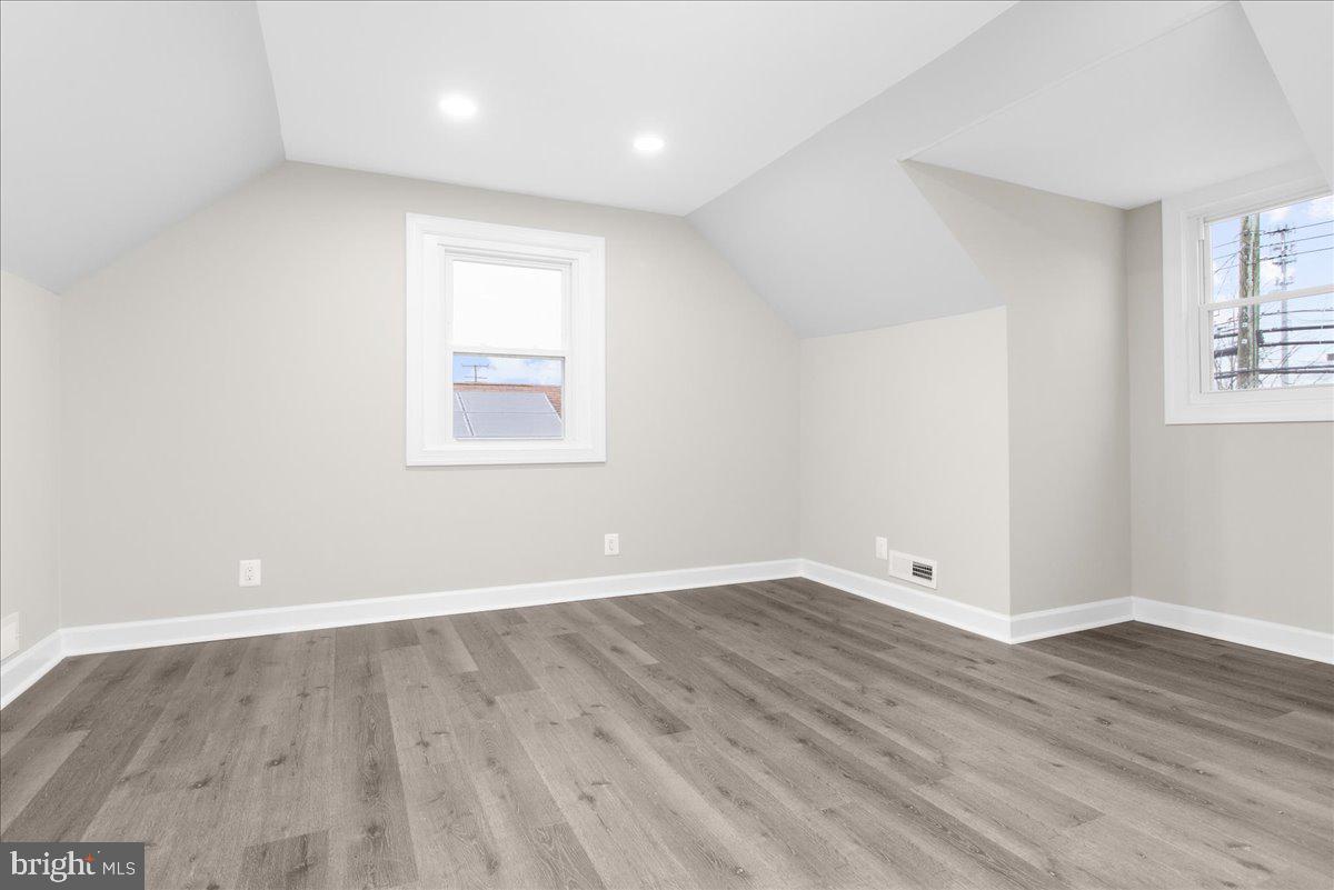 7521 Old North Point Road Sparrows Point, MD 21219 - Photo 25 of 41 Gallery Image 25