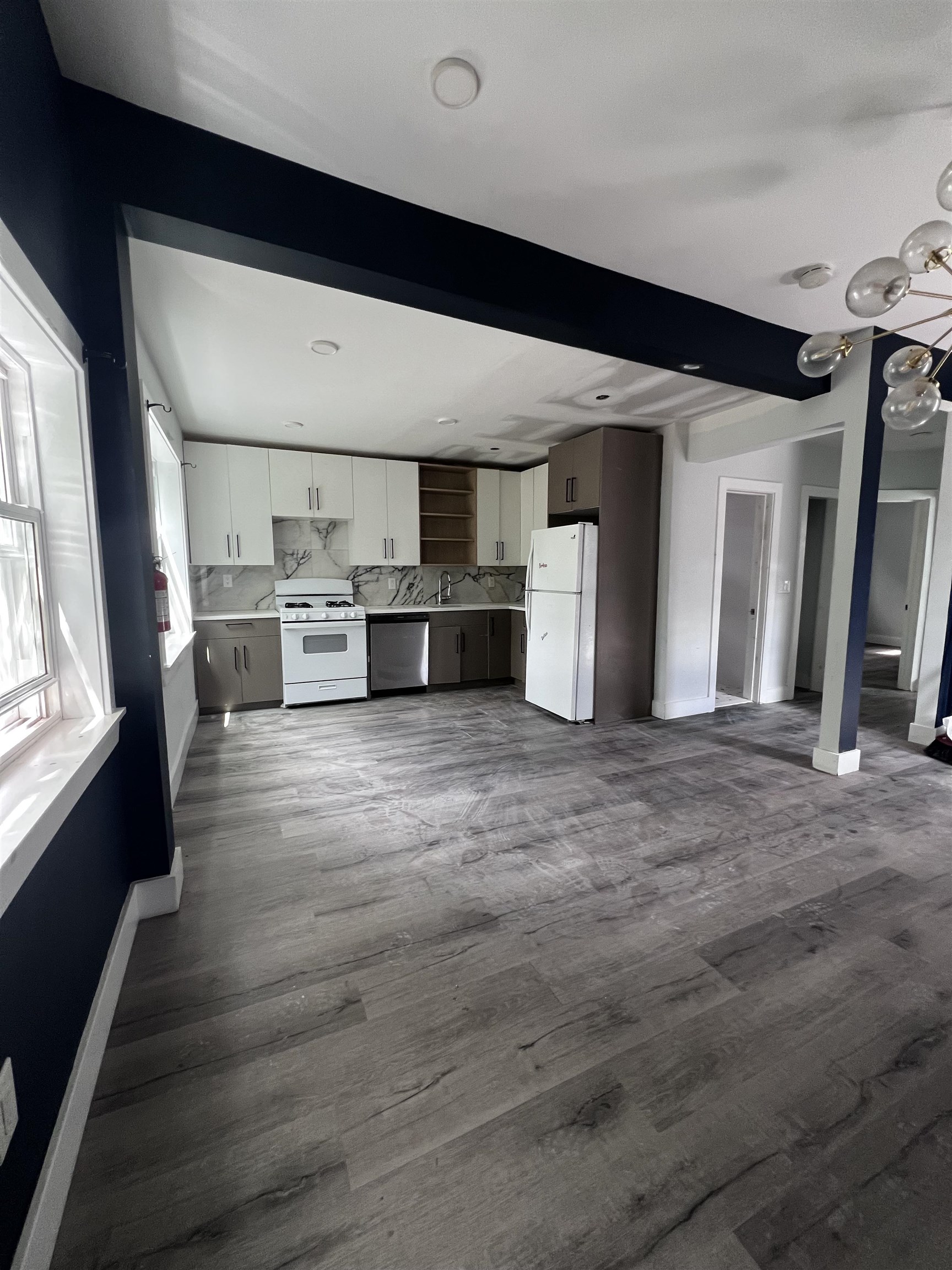 28 East 47th Street, Unit 2 Bayonne, NJ 07002 - Photo 10 of 13 Gallery Image 10