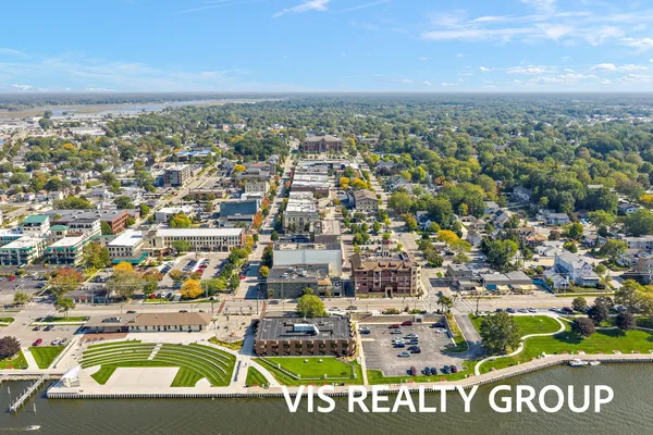 $1,175,000 | 415 Howard Avenue, Grand Haven, MI 49417