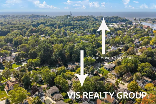$1,175,000 | 415 Howard Avenue, Grand Haven, MI 49417