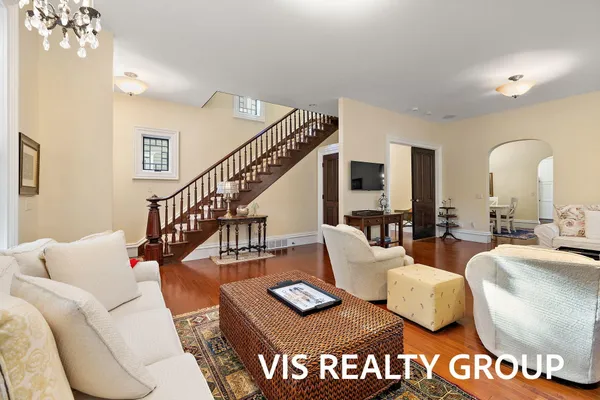 $1,175,000 | 415 Howard Avenue, Grand Haven, MI 49417