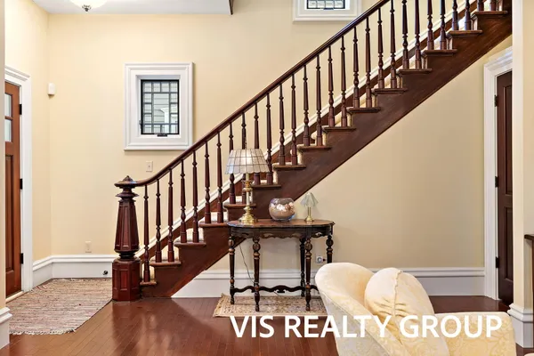 $1,175,000 | 415 Howard Avenue, Grand Haven, MI 49417