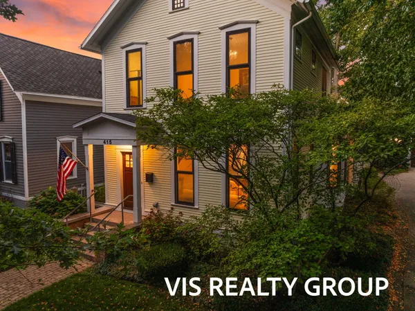 $1,175,000 | 415 Howard Avenue, Grand Haven, MI 49417