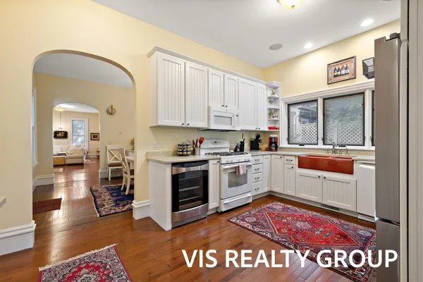 $1,175,000 | 415 Howard Avenue, Grand Haven, MI 49417