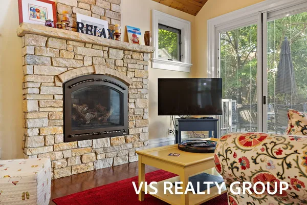 $1,175,000 | 415 Howard Avenue, Grand Haven, MI 49417