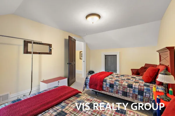 $1,175,000 | 415 Howard Avenue, Grand Haven, MI 49417
