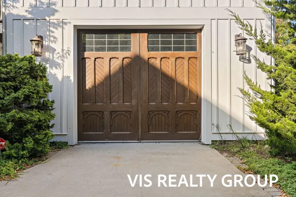 $1,175,000 | 415 Howard Avenue, Grand Haven, MI 49417