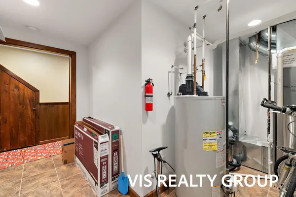 $1,175,000 | 415 Howard Avenue, Grand Haven, MI 49417