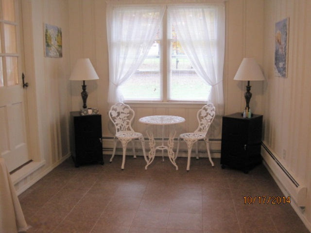 1027 Park Road Jackson, MI 49203 - Photo 32 of 47 Porch