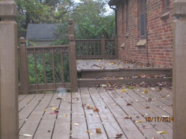 1027 Park Road Jackson, MI 49203 - Photo 33 of 47 Back Deck