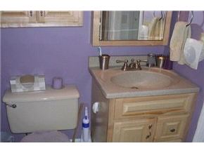 73 East Ridge Road, Unit 8 Merrimack, NH 03054 - Photo 3 of 8