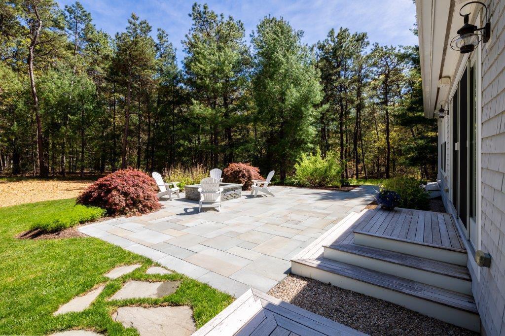 1045 Old Post Road Cotuit, MA 02635 - Photo 4 of 33 1045OldPostRd-05-Cotuit-w