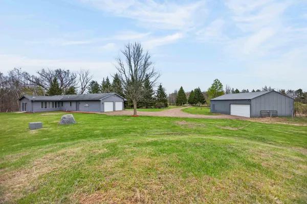 $375,000 | 20547 Fawn Road, Pine City, MN 55063