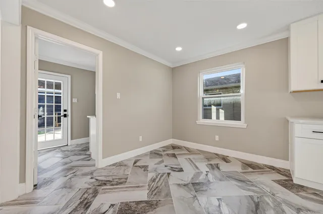 a view of empty room