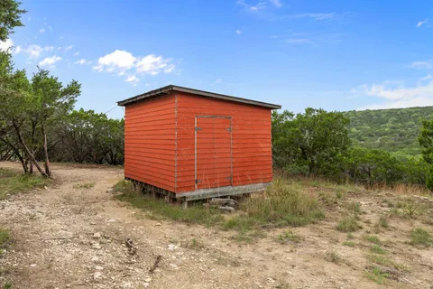 $625,000 | 182 Quail Creek Road, Marble Falls, TX 78654