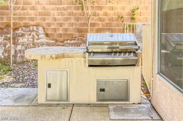 $3,000 | 756 Ezzat Street, Henderson, NV 89052