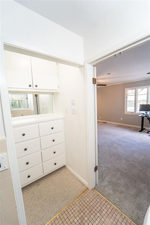 4 Sendero Road Breckenridge, TX 76424 - Photo 25 of 38 Guest ensuite for Guest Bedroom#3 features built-in storage with private bath!