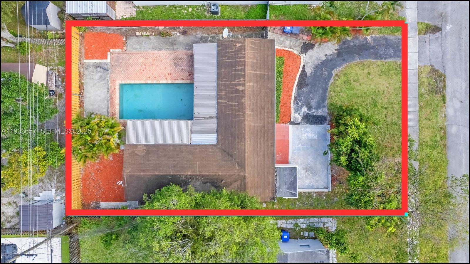 6841 Raleigh Street Hollywood, FL 33024 - Photo 5 of 41 a view of a bird bath