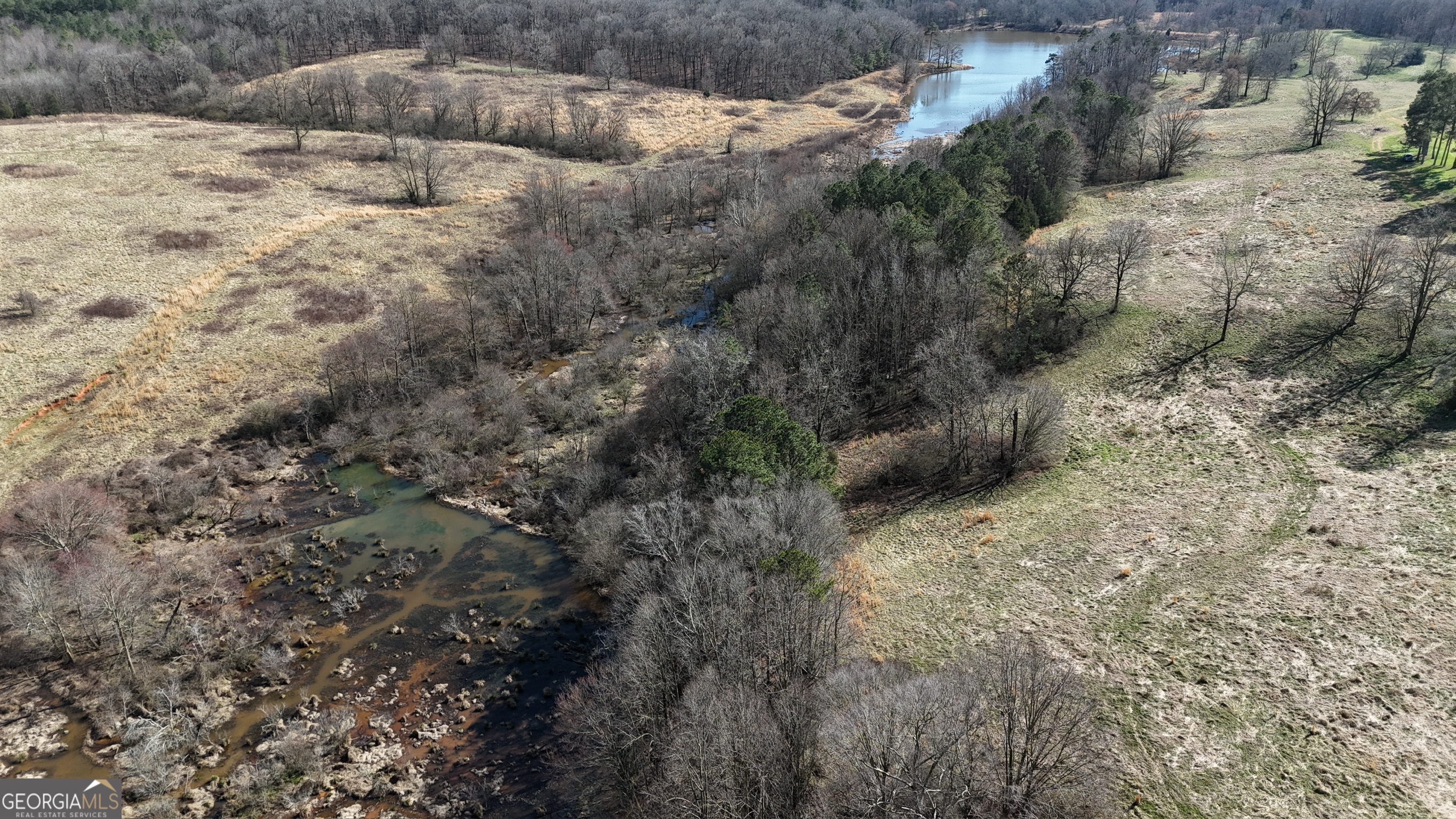 21 Jess Lane Commerce, GA 30530 - Photo 26 of 52 a backyard of a house with lots of green space